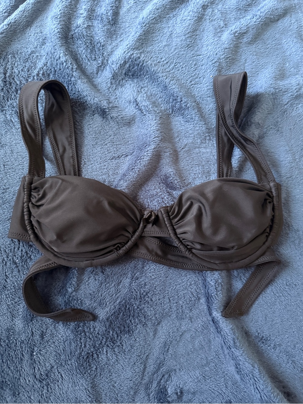 Strawberry Milk Mob Women’s Underwire Bikini Top - Black